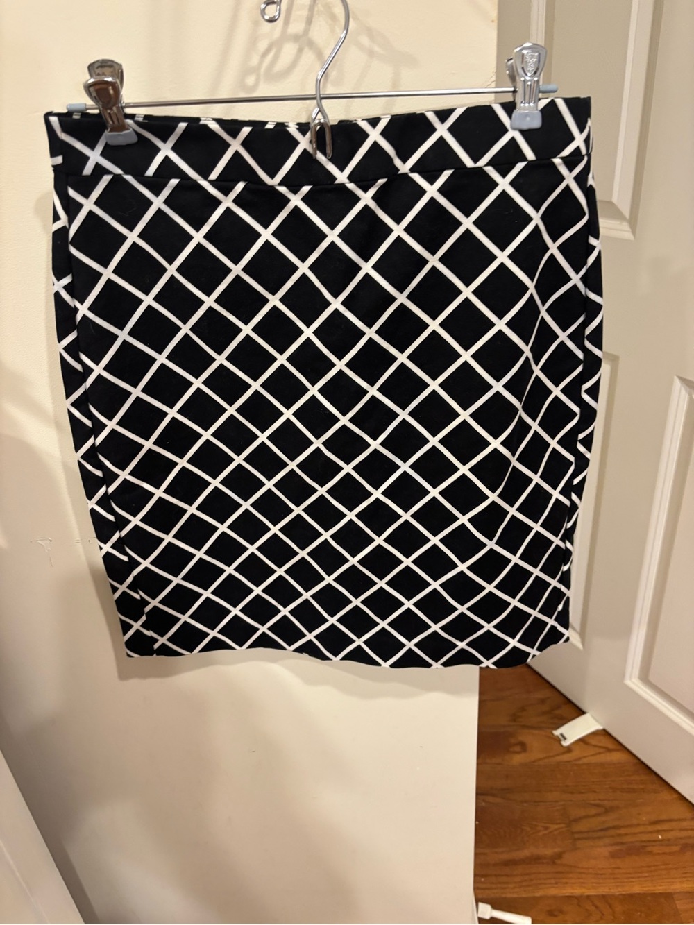 Banana Republic Black & White Grid Pencil Skirt